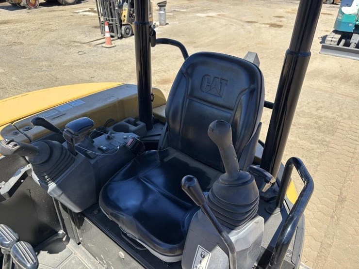 2017-caterpillar-304e2-cr-image-20