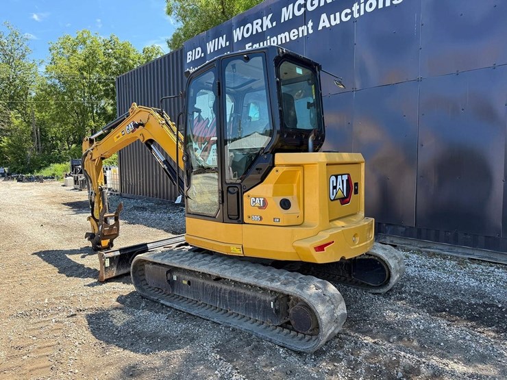 2022-caterpillar-305cr-image-2