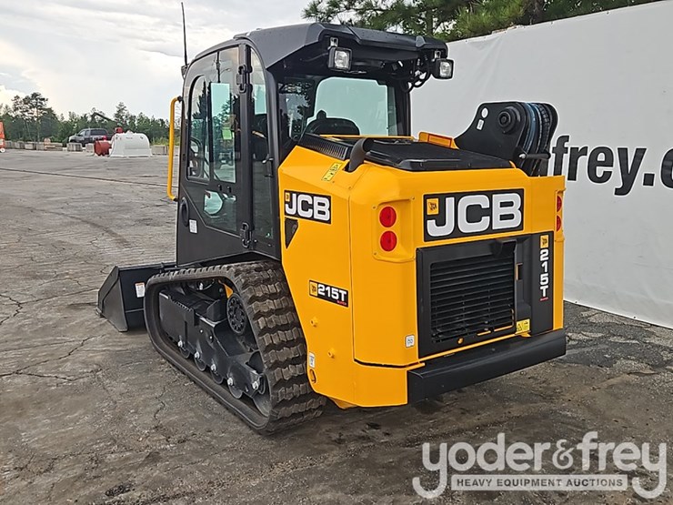 2026-jcb-215t-image-3