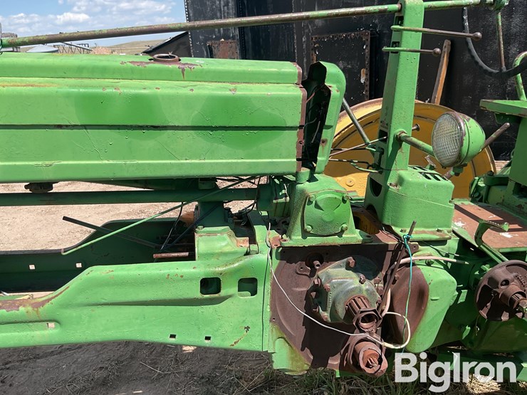 1951-john-deere-b-image-12