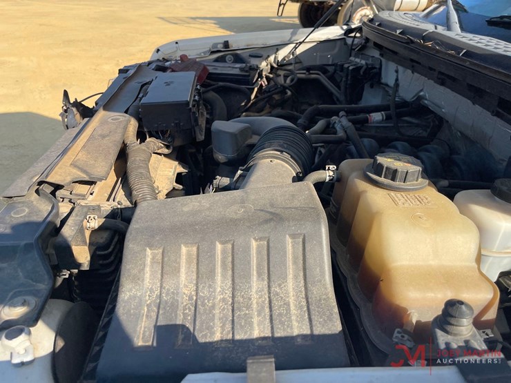 2013-ford-f150-xl-image-15