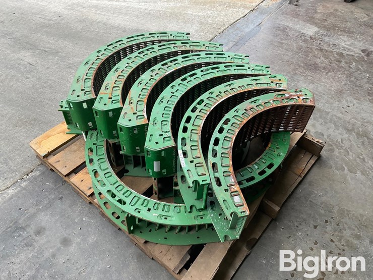 john-deere-x-9-small-wire-concaves-image-3