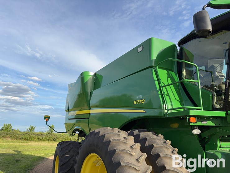 2019-john-deere-s770-image-18