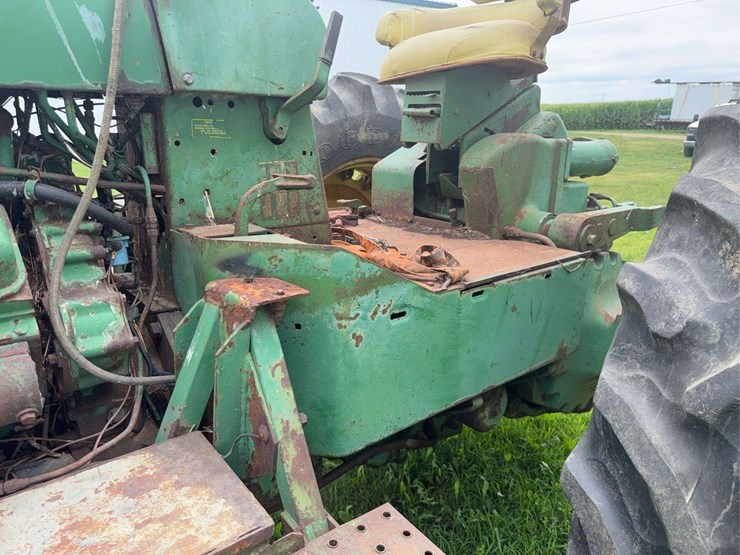john-deere-5020-image-23