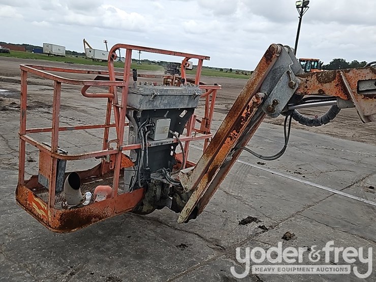 2017-jlg-450aj-image-13