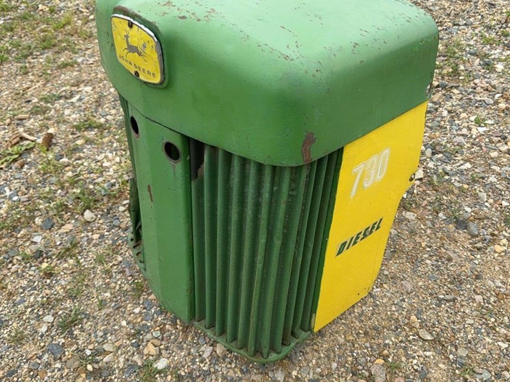 john-deere-730-image-39