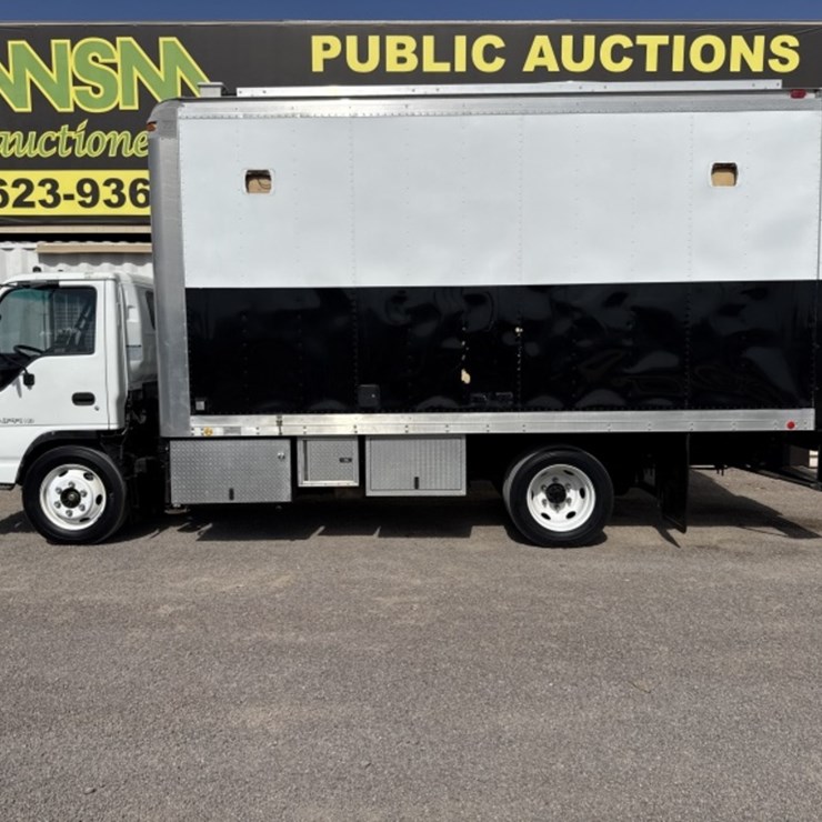 1999 ISUZU NPR