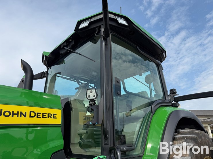 2025-john-deere-8r-310-image-13
