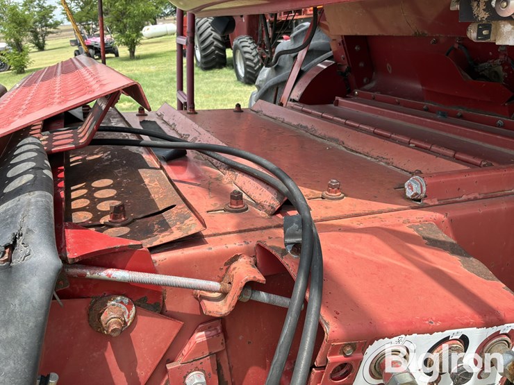 1998-case-ih-2388-image-16