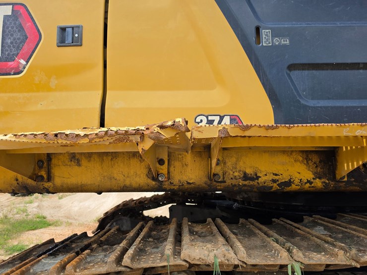2023-caterpillar-374-image-116