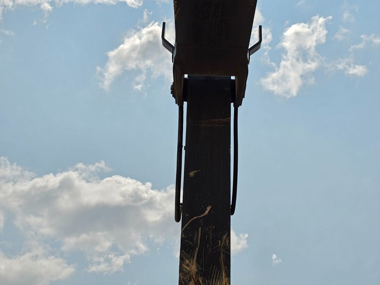 2018-deere-470g-lc-image-99