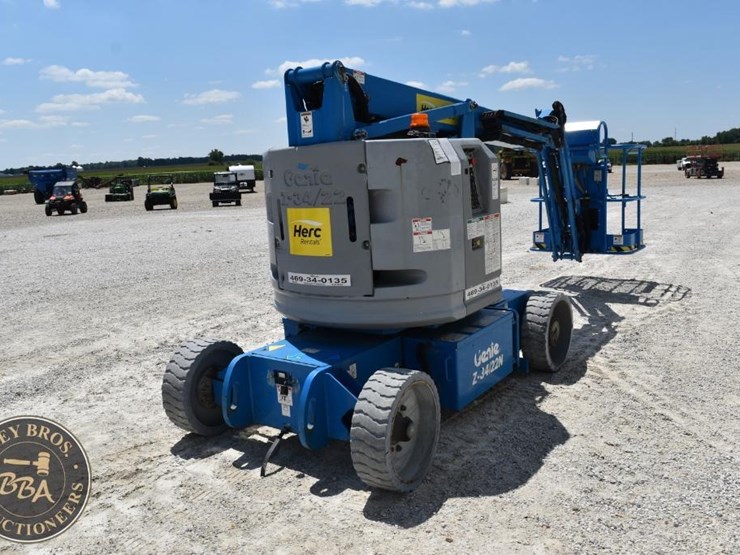 2013-genie-z34/22n-image-15