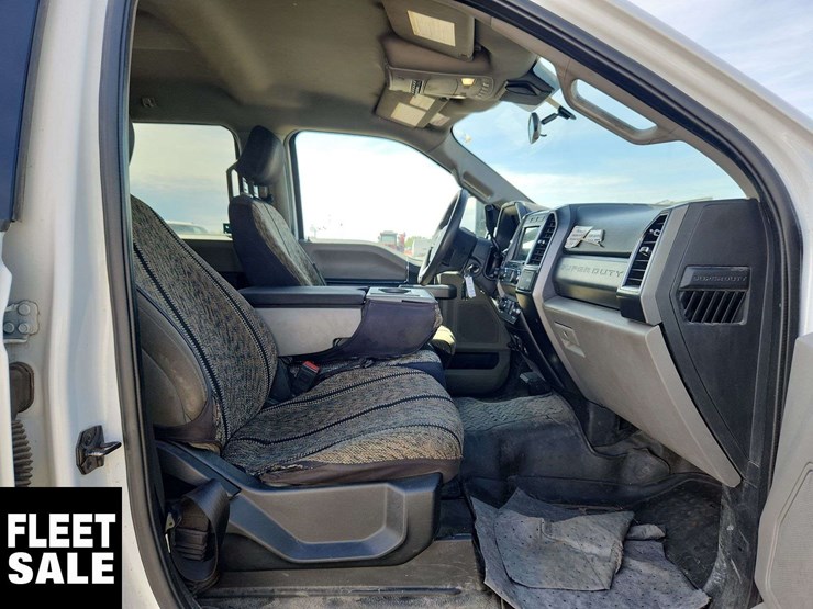 2020-ford-f350-image-18