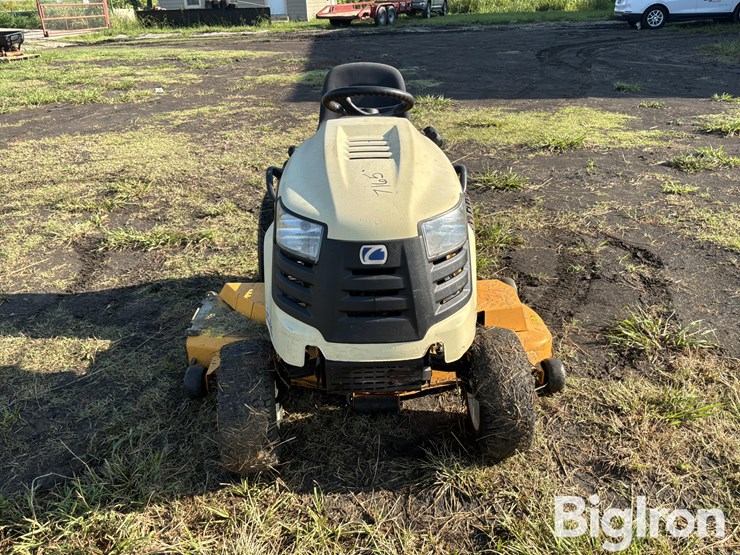 cub-cadet-lgt1054-image-2