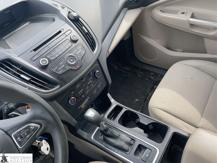 2017-ford-escape-image-13