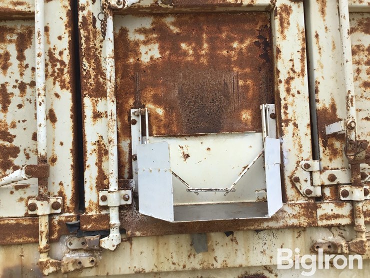 1988-peterbilt-377-image-17