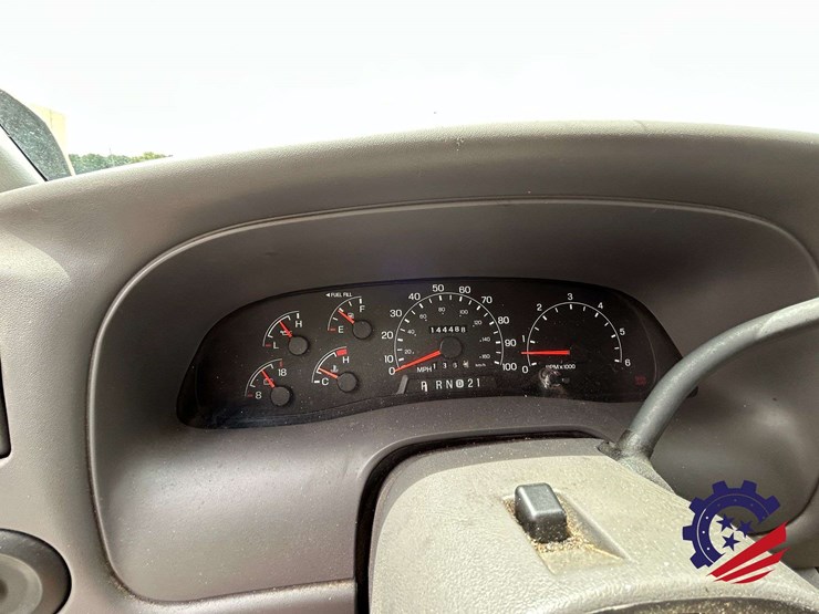 2000-ford-excursion-image-39