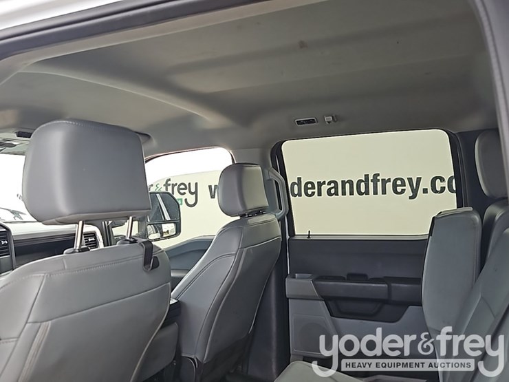 2023-ford-f550-xl-image-20