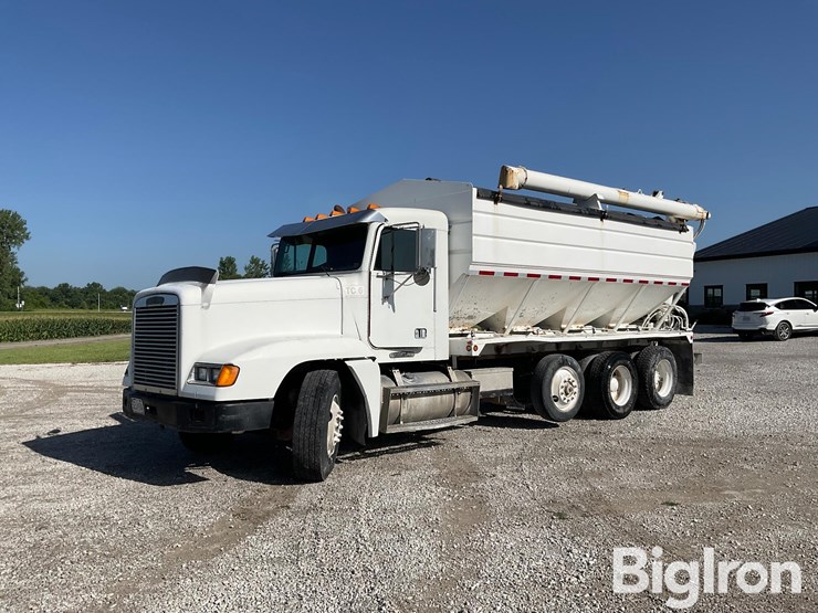 1995-freightliner-fld120-image-1