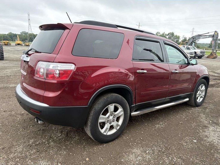 2009-gmc-acadia-image-5