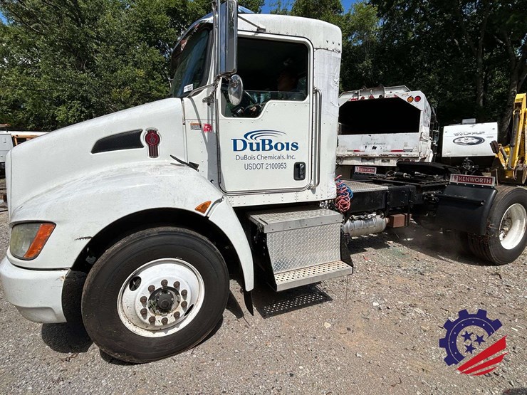 2015-kw-t370-s/a-truck-tractor-image-1