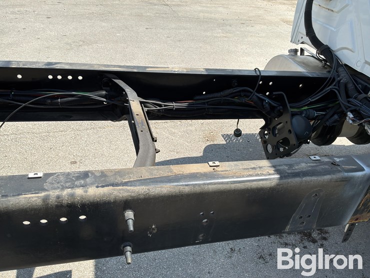 2019-international-durastar-4300-image-20