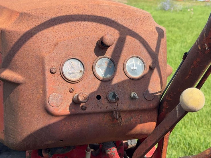 massey-ferguson-44-image-34