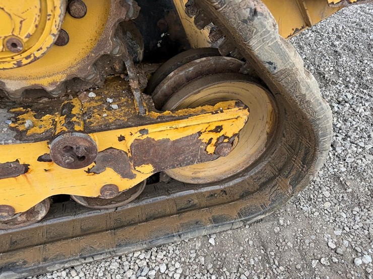 2022-caterpillar-289d3-image-16