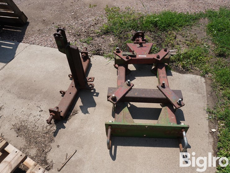 anhydrous-hitch-&-3-pt-hitch-image-6