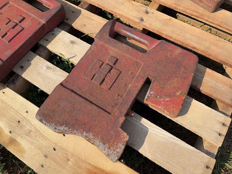 (3)-international-harvester-suitcase-weights-image-3