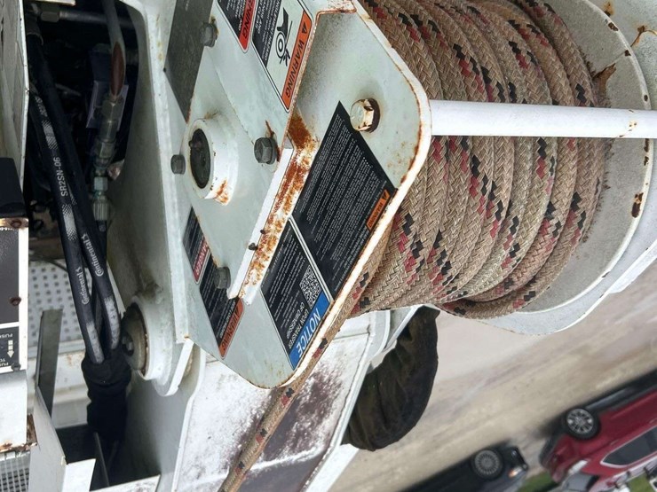 2005-altec-d947-image-24