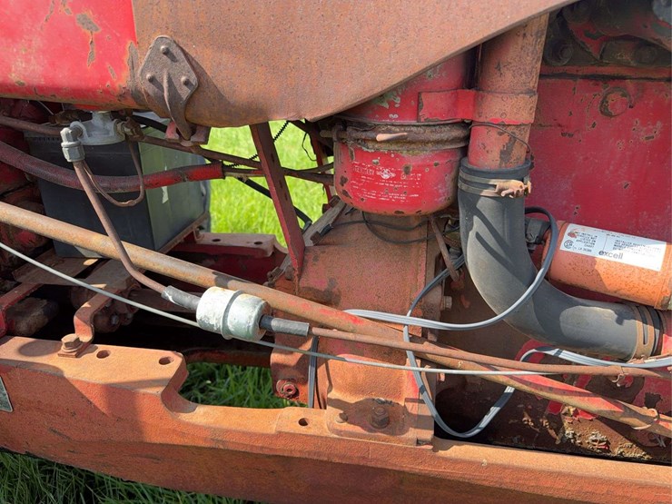 massey-ferguson-44-image-24