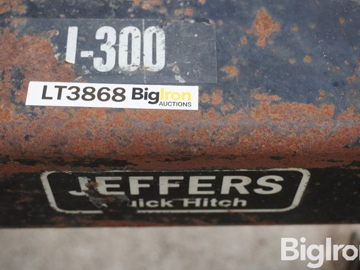 jeffers-i300-cat.-3-quick-hitch-image-17