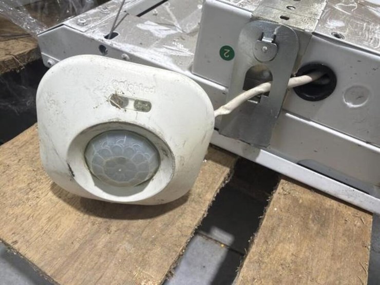 skid-of-multi-run-led-lights-image-4