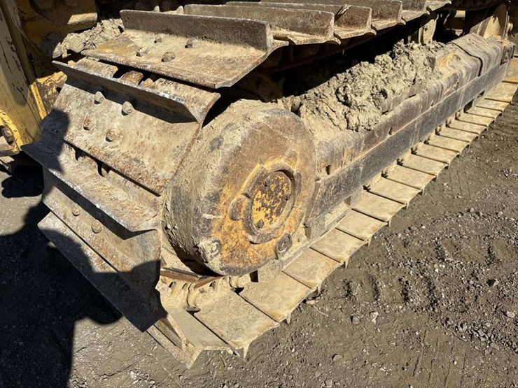 1998-caterpillar-d4c-xl-image-13