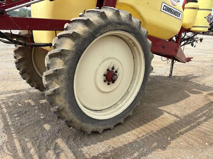 hard-commander-60-boom-sprayer-image-11