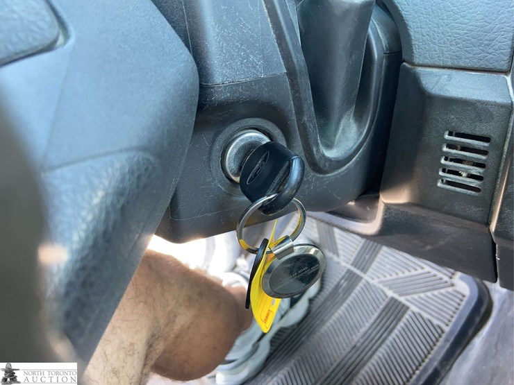 2014-ford-f150-image-13