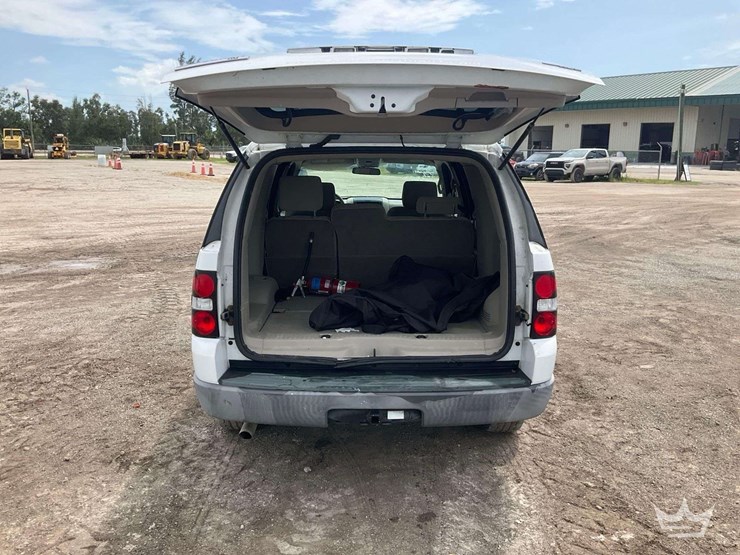 2006-ford-explorer-image-28