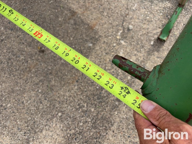 john-deere-260-image-11