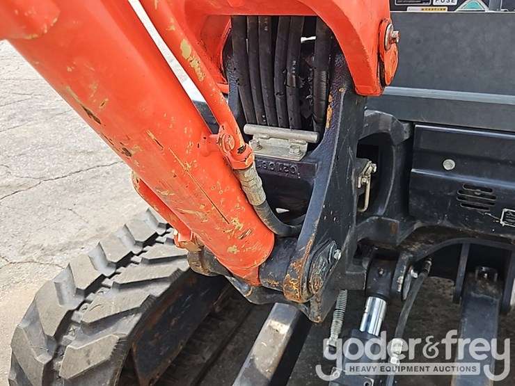 2020-kubota-kx71-3s-image-28