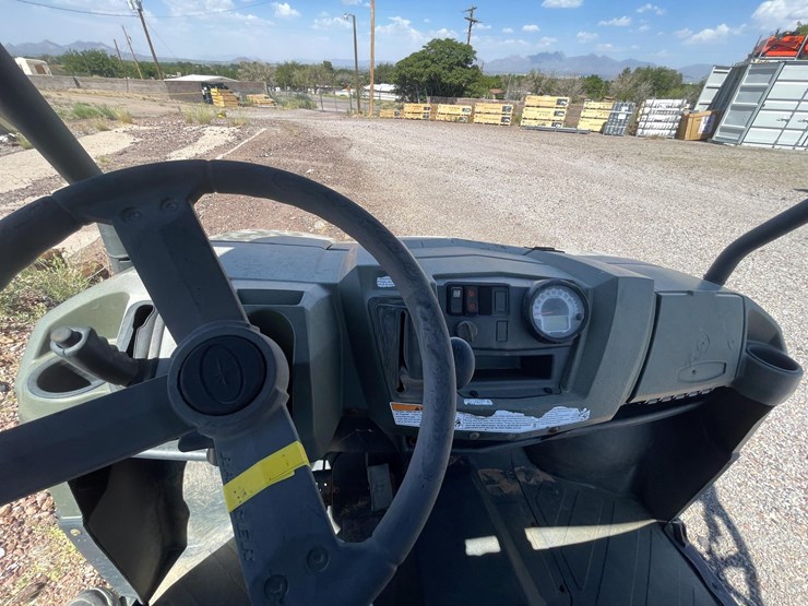 2015-polaris-ranger-image-24