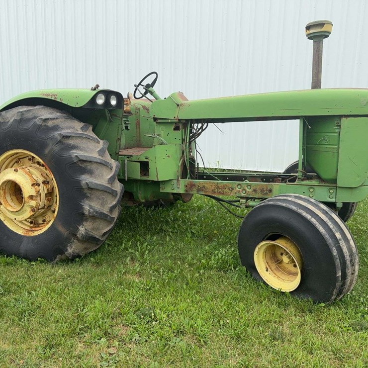 JOHN DEERE 5020