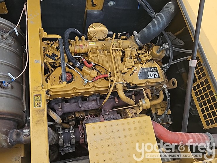 2019-caterpillar-336gc-image-31