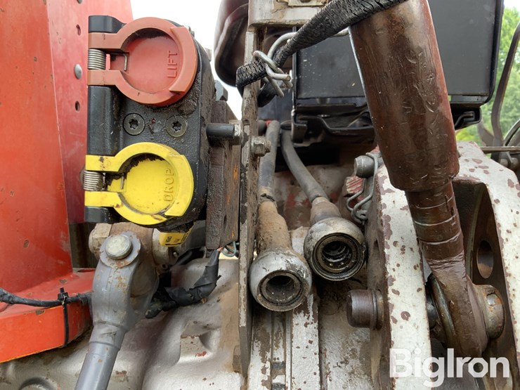 1976-massey-ferguson-275-image-18