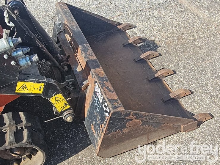 2021-ditch-witch-sk1050-image-9