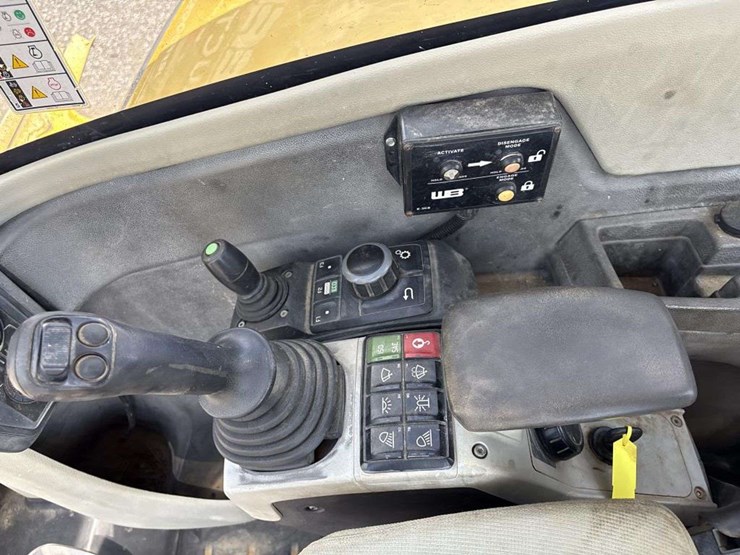 2019-wacker-neuson-et145-image-25