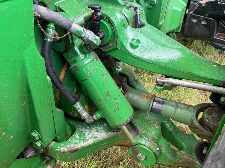 john-deere-8345r-image-28