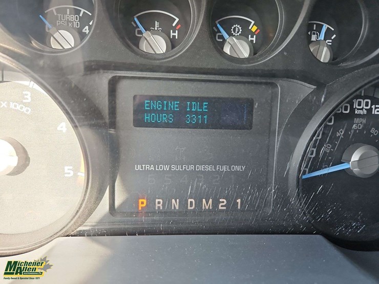 2013-ford-f550-image-22