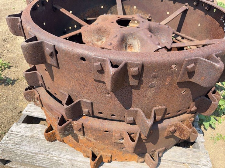 (2)-steel-wheels-image-10