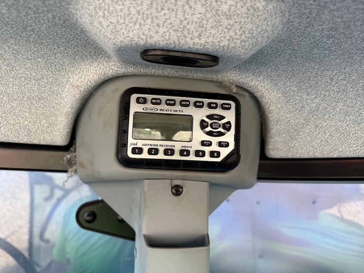 new-holland-t4.75-image-27